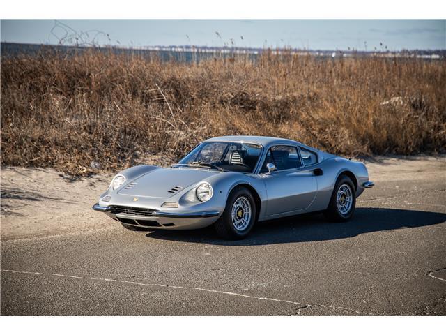 Ferrari-Dino-1971-Silver-Black-9978-1