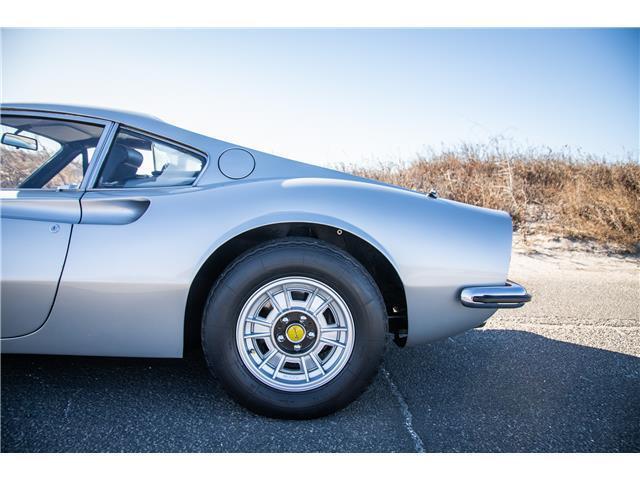 Ferrari-Dino-1971-Silver-Black-9978-16