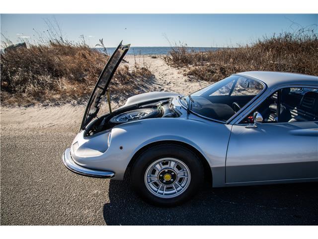 Ferrari-Dino-1971-Silver-Black-9978-29