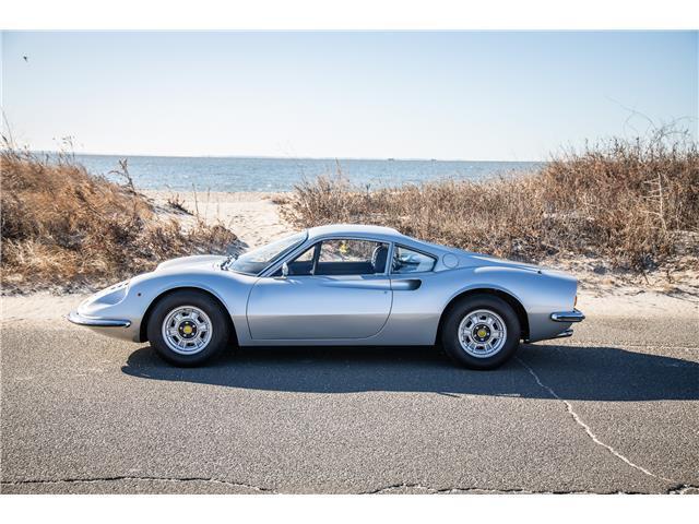 Ferrari-Dino-1971-Silver-Black-9978-4