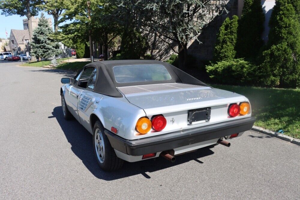 Ferrari-Mondial-1985-Silver-Black-0-5