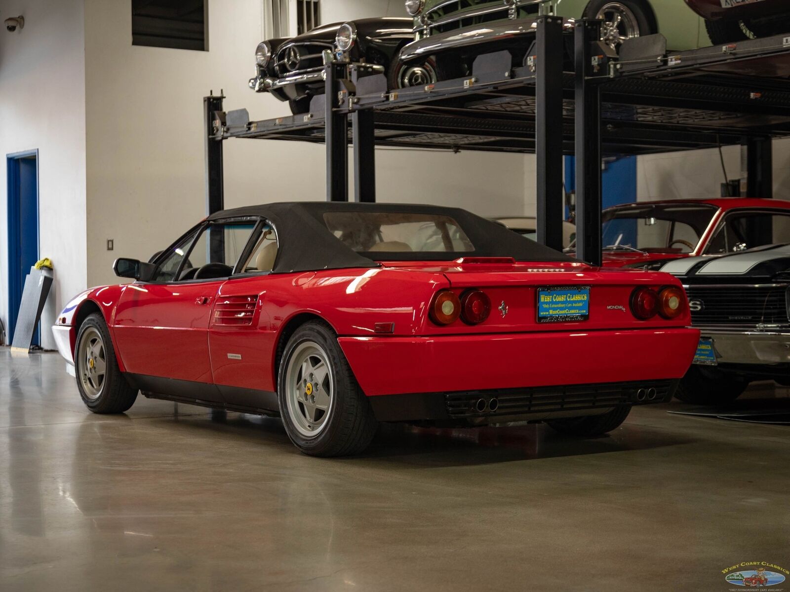 Ferrari-Mondial-T-Cabriolet-1990-Red-Tan-60384-17