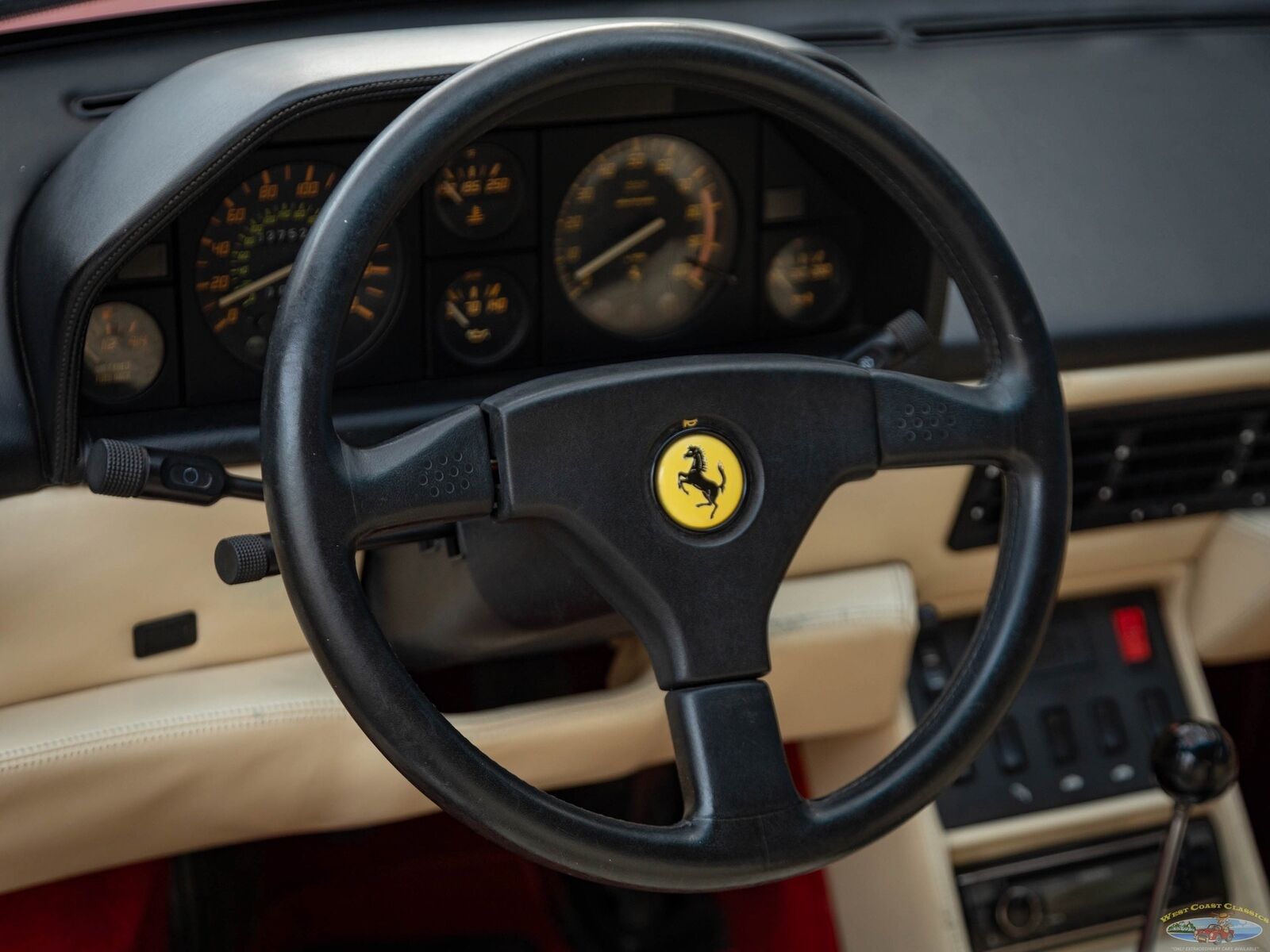 Ferrari-Mondial-T-Cabriolet-1990-Red-Tan-60384-30