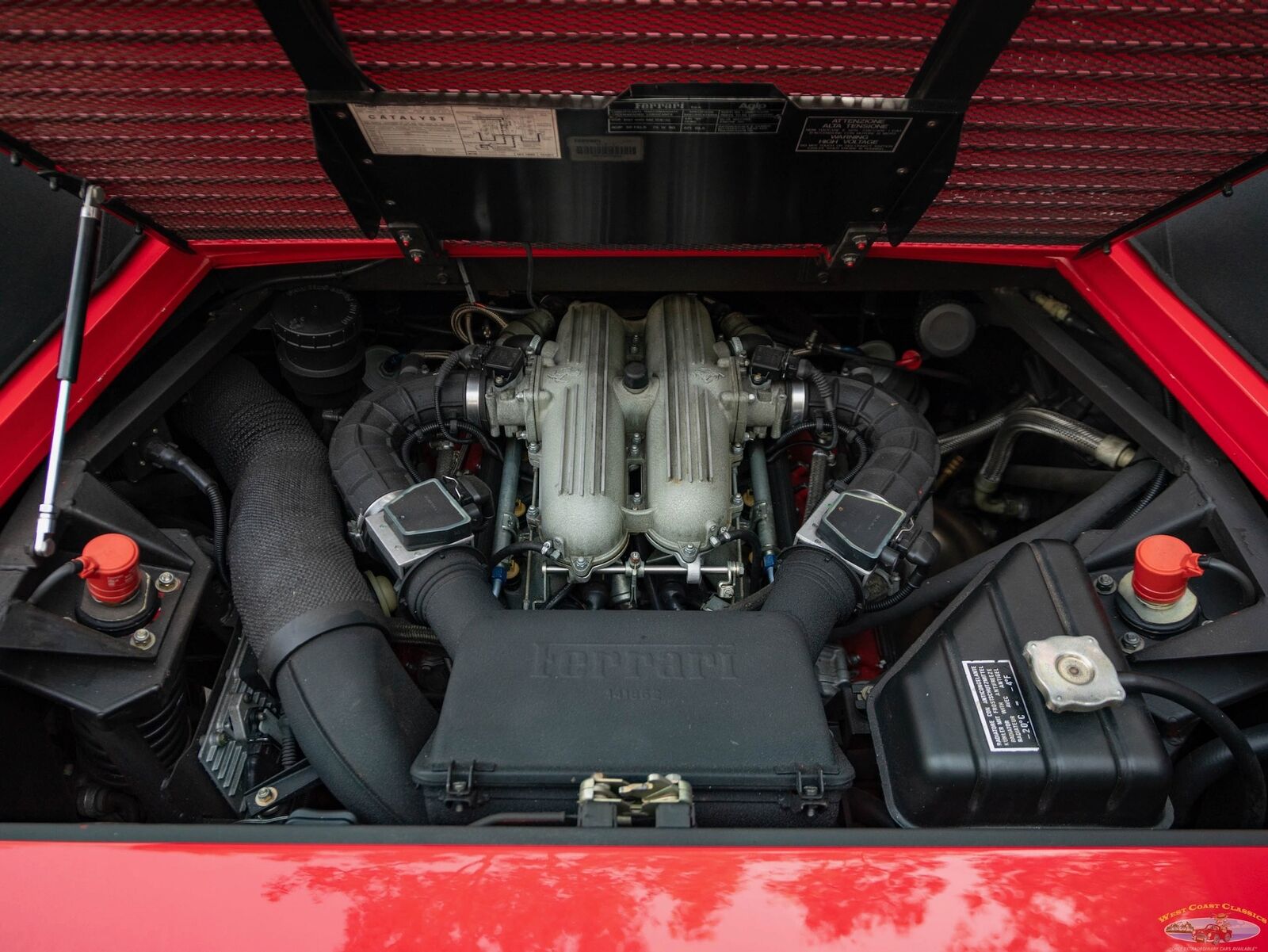 Ferrari-Mondial-T-Cabriolet-1990-Red-Tan-60384-38