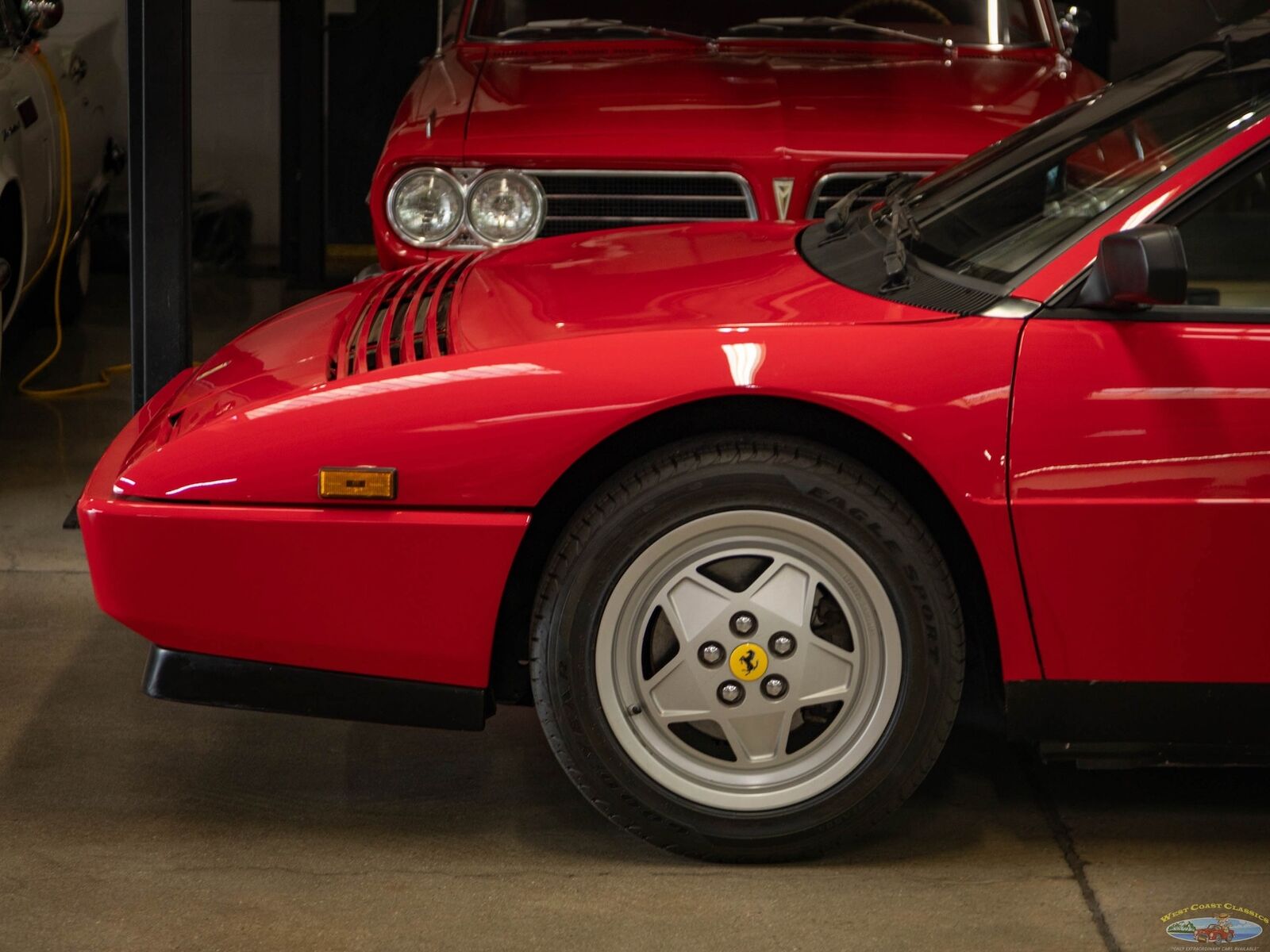 Ferrari-Mondial-T-Cabriolet-1990-Red-Tan-60384-4