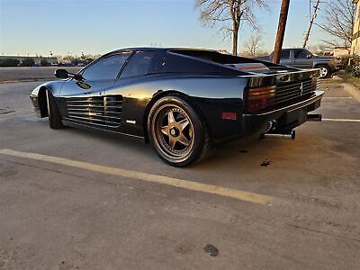 Ferrari-Testarossa-1989-Black-Black-50141-3