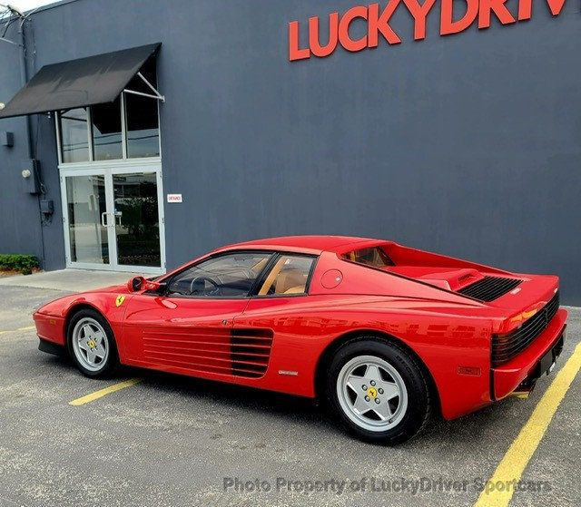 Ferrari-Testarossa-Coupe-1990-Red-Tan-0-4