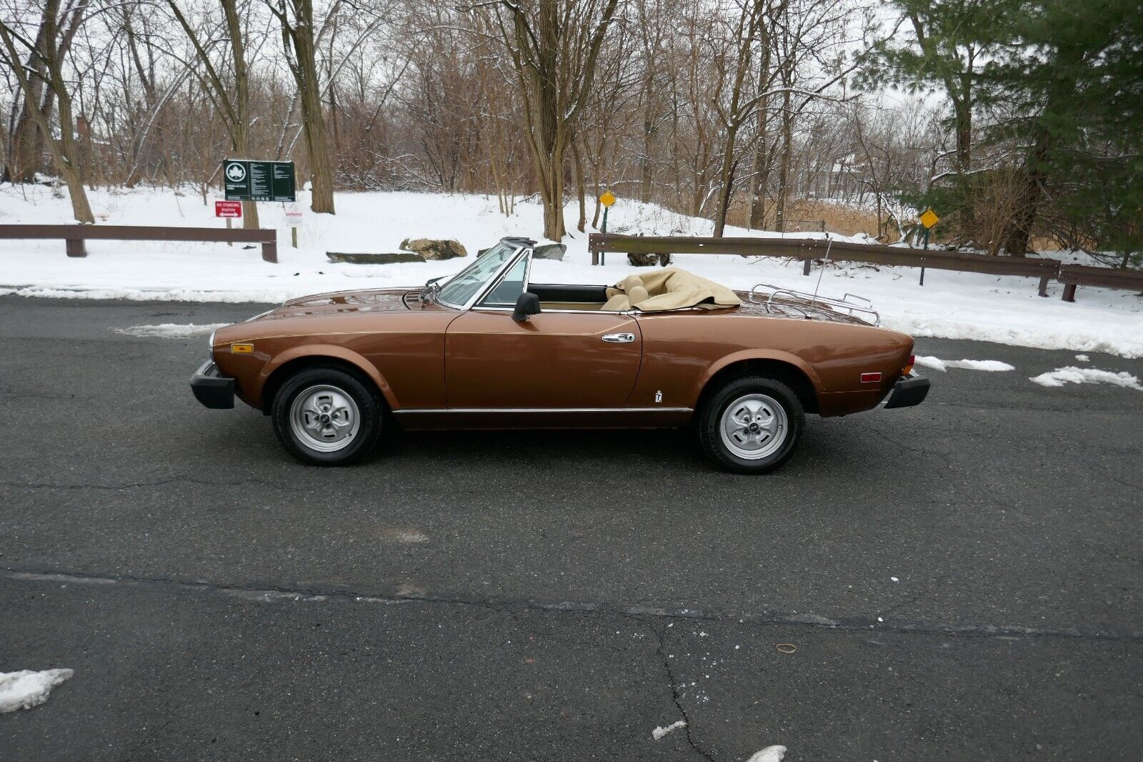 Fiat-124-Spider-1979-99999-1