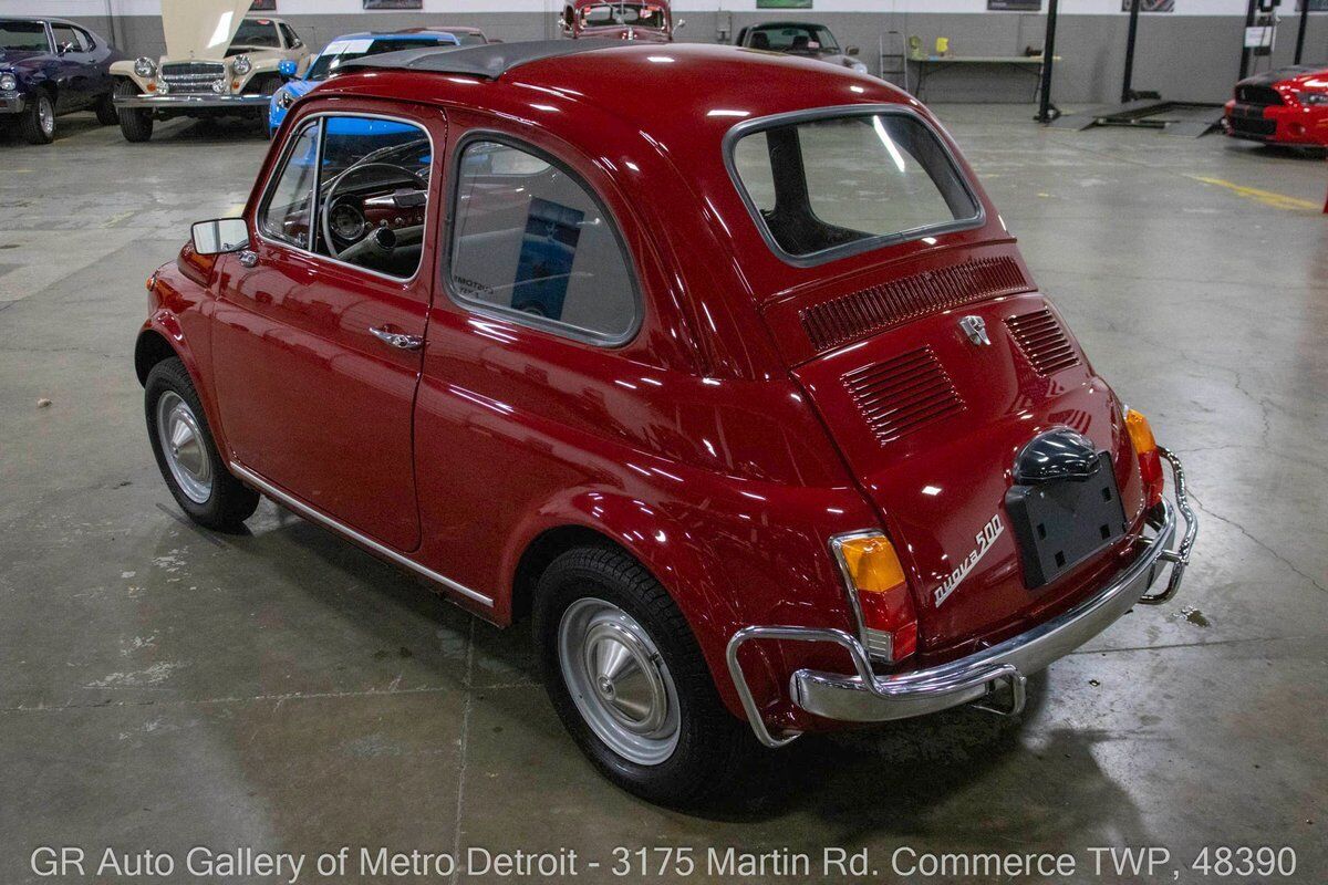 Fiat-500F-1966-Red-Black-125687-3