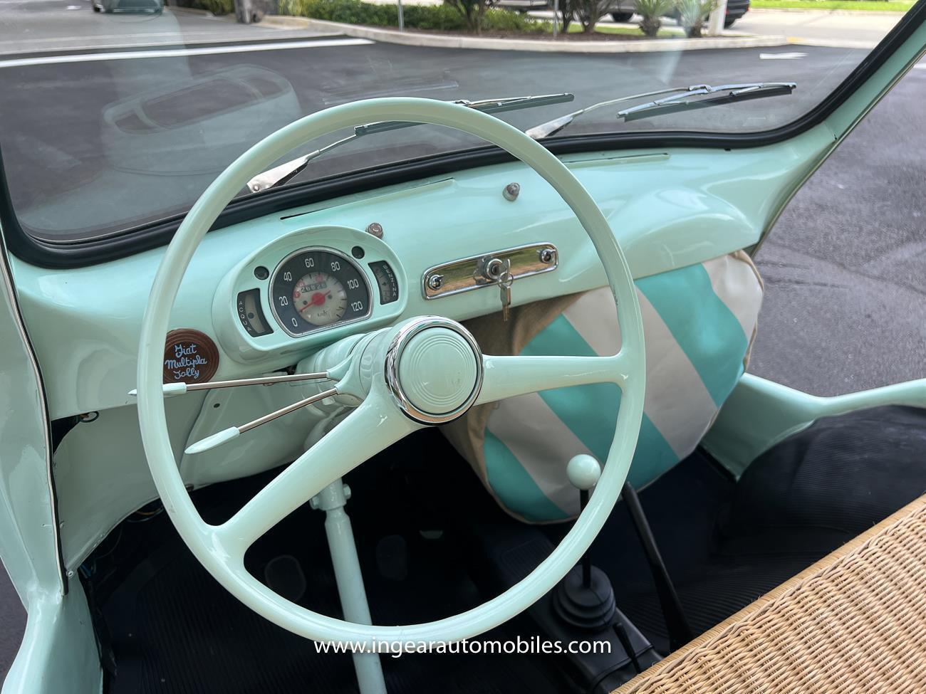 Fiat-600-Coupe-1965-Green-Tan-43172-29