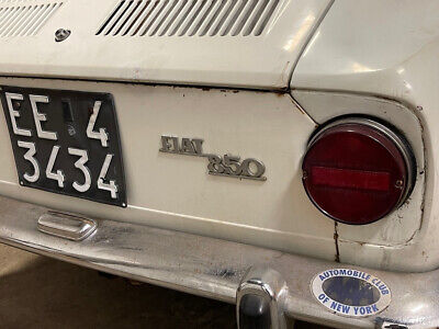 Fiat-850-Coupe-1967-White-Blue-83689-10