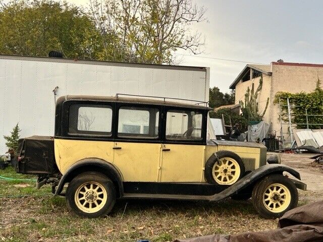 Fiat-Torpedo-1926-Black-Tan-0-3