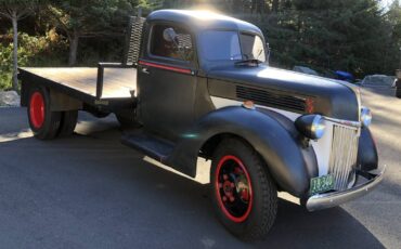 Ford-1.5-ton-flatbed-1940-77898