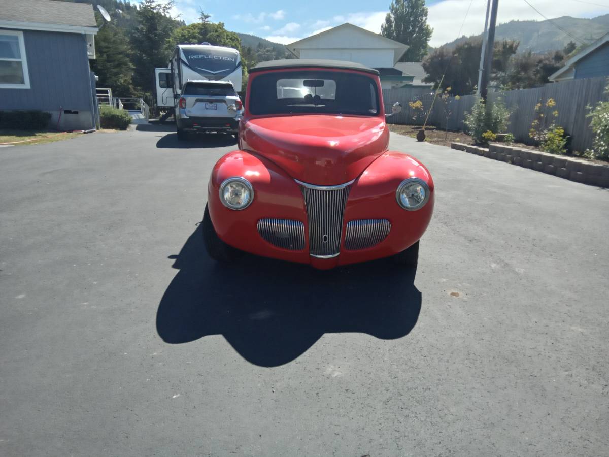 Ford-1941-red-61155-3