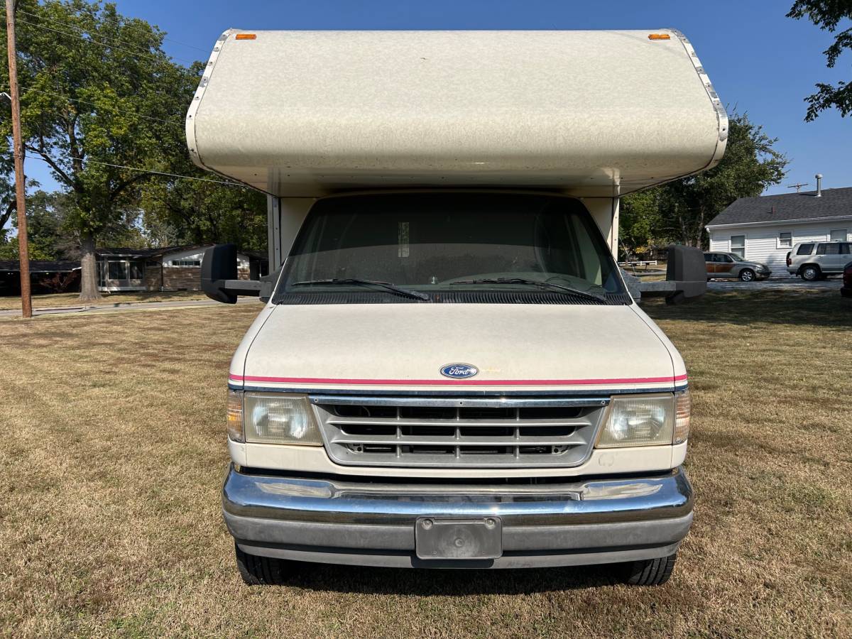 Ford-1994-white-91732-7