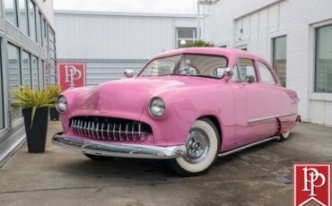 Ford-2-Door-Coupe-1950-Pink-White-153284-1