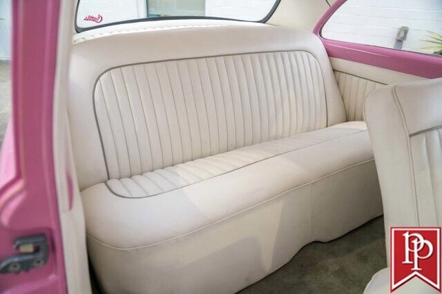 Ford-2-Door-Coupe-1950-Pink-White-153284-38