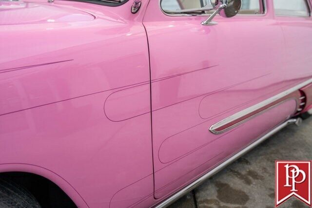 Ford-2-Door-Coupe-1950-Pink-White-153284-7