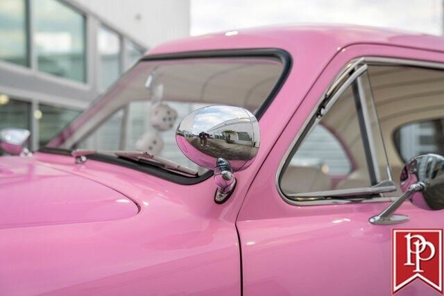 Ford-2-Door-Coupe-1950-Pink-White-153284-8