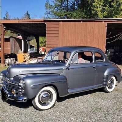 Ford-2-door-coupe-Coupe-1948-Silver-Gray-15450-1