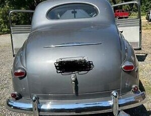 Ford-2-door-coupe-Coupe-1948-Silver-Gray-15450-2