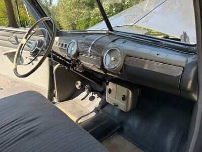 Ford-2-door-coupe-Coupe-1948-Silver-Gray-15450-6