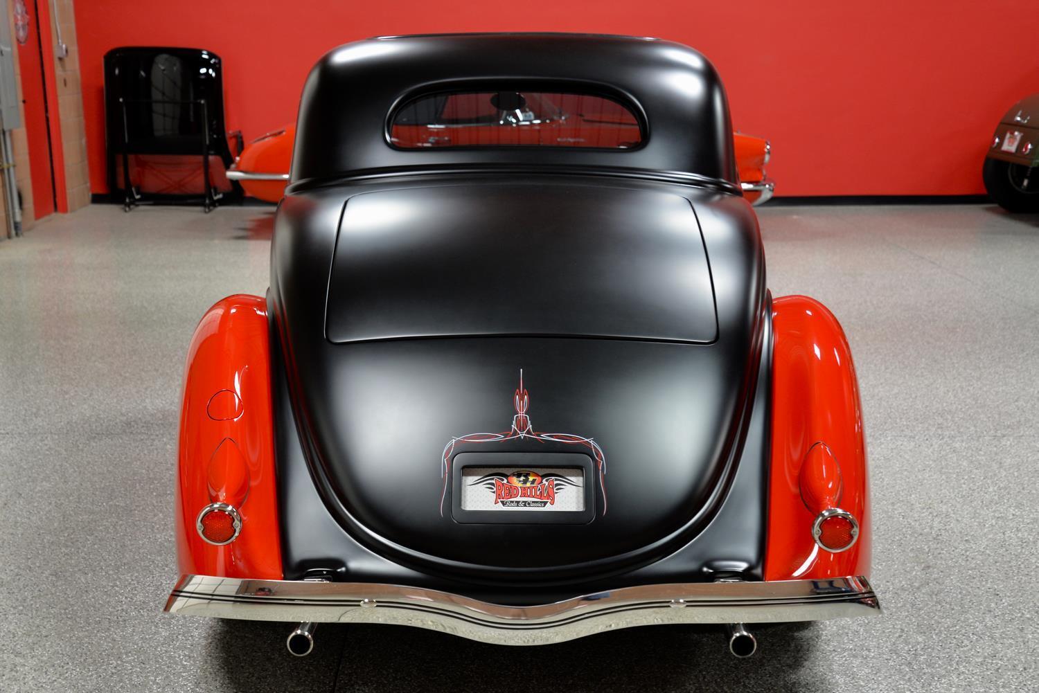 Ford-3-Window-Coupe-1936-Black-Rerd-Leather-3187-26