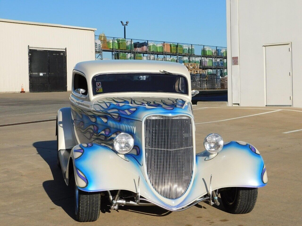 Ford-3-Window-Coupe-Coupe-1933-White-Tan-11859-10