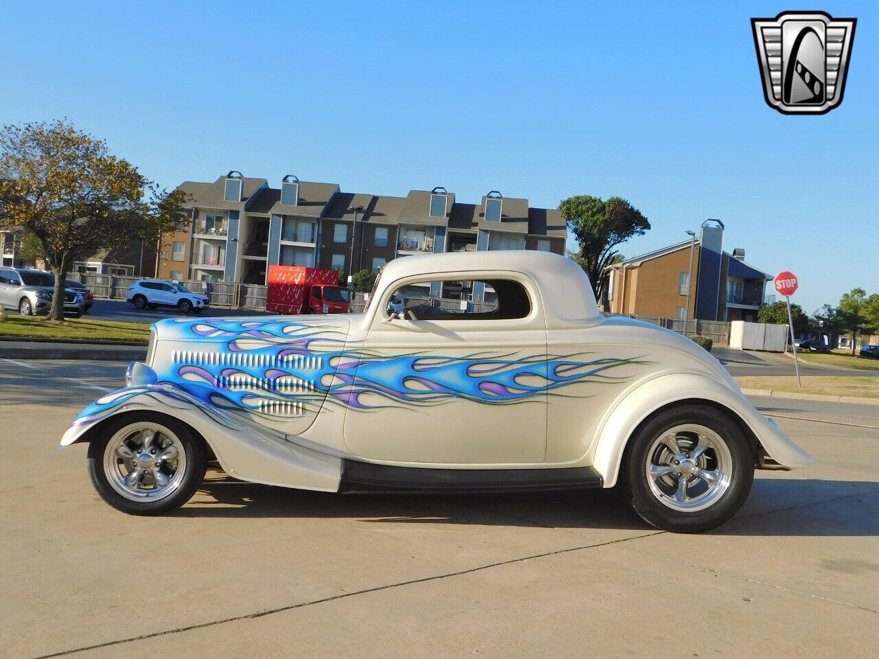 Ford-3-Window-Coupe-Coupe-1933-White-Tan-11859-3