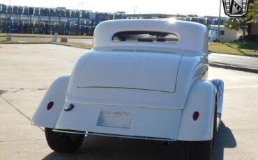 Ford-3-Window-Coupe-Coupe-1933-White-Tan-11859-6