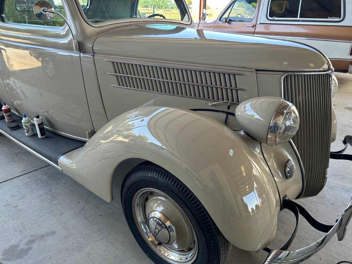 Ford-3-window-coupe-1936-brown-160932-8