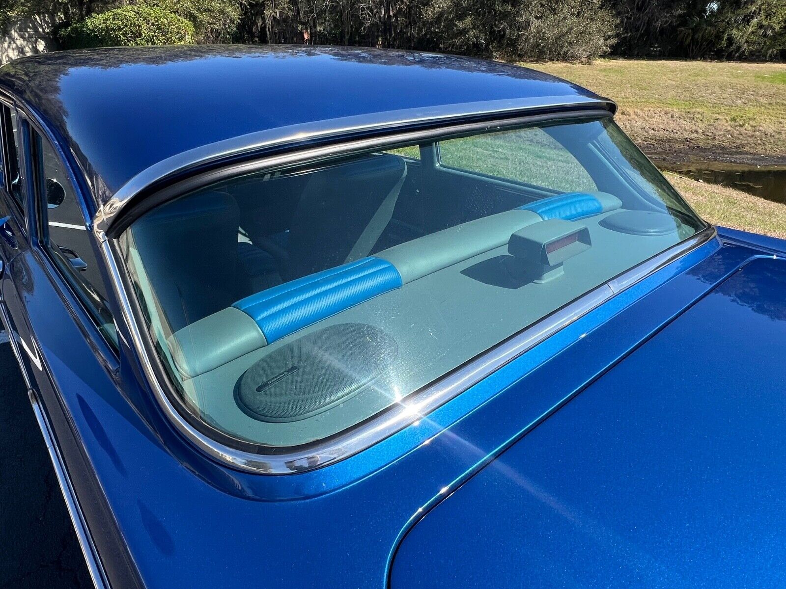 Ford-300-custom-Coupe-1957-Blue-48280-7