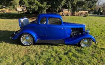 Ford-5-Window-Coupe-Coupe-1934-Electric-Pearl-Blue-117482-3