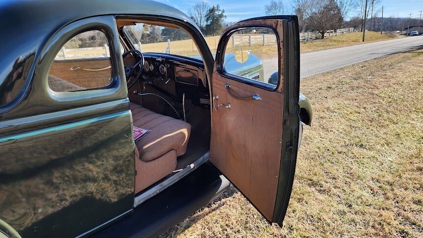 Ford-5-Window-Coupe-Survivor-1935-19867-26