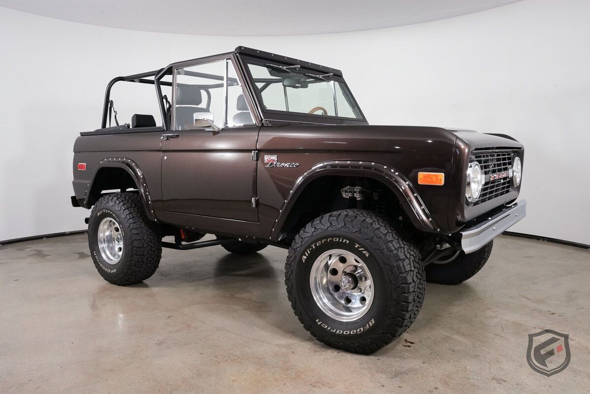 Ford BRONCO CUSTOM HAND-BUILT 1968