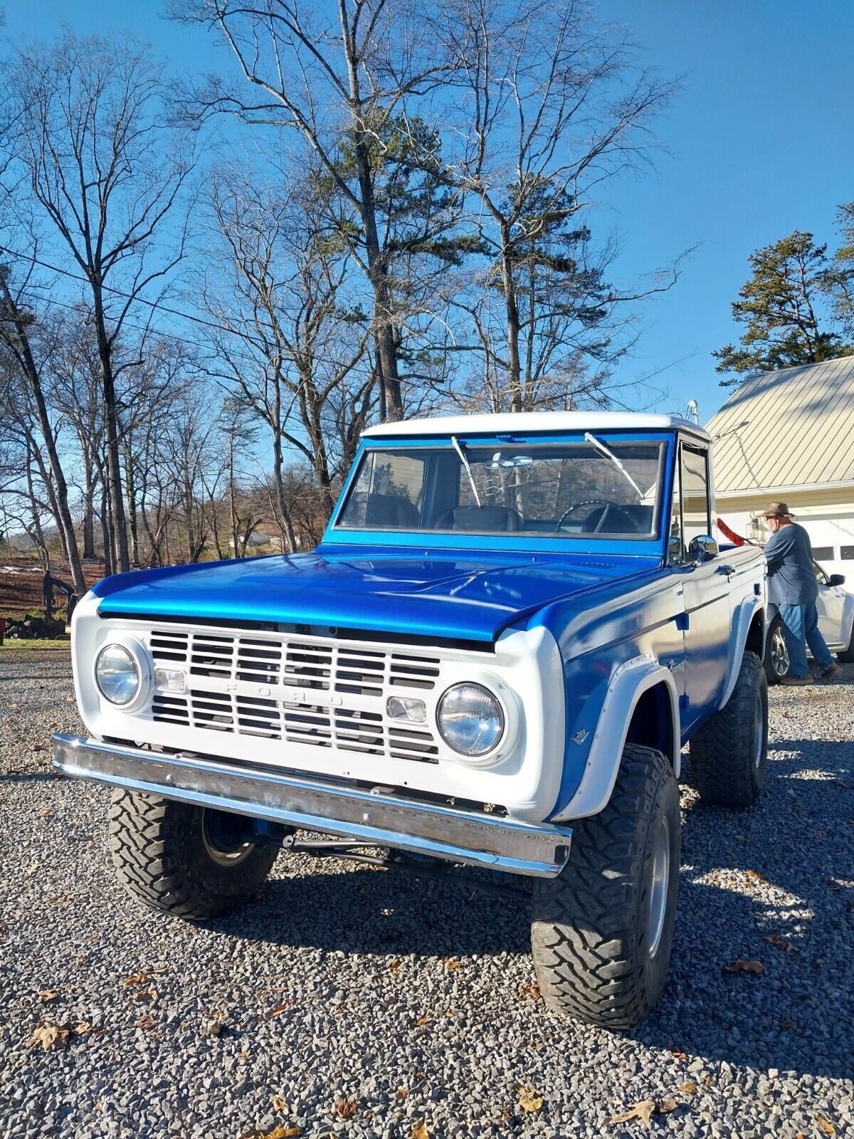 Ford-Bronco-1966-Blue-Black-80-15