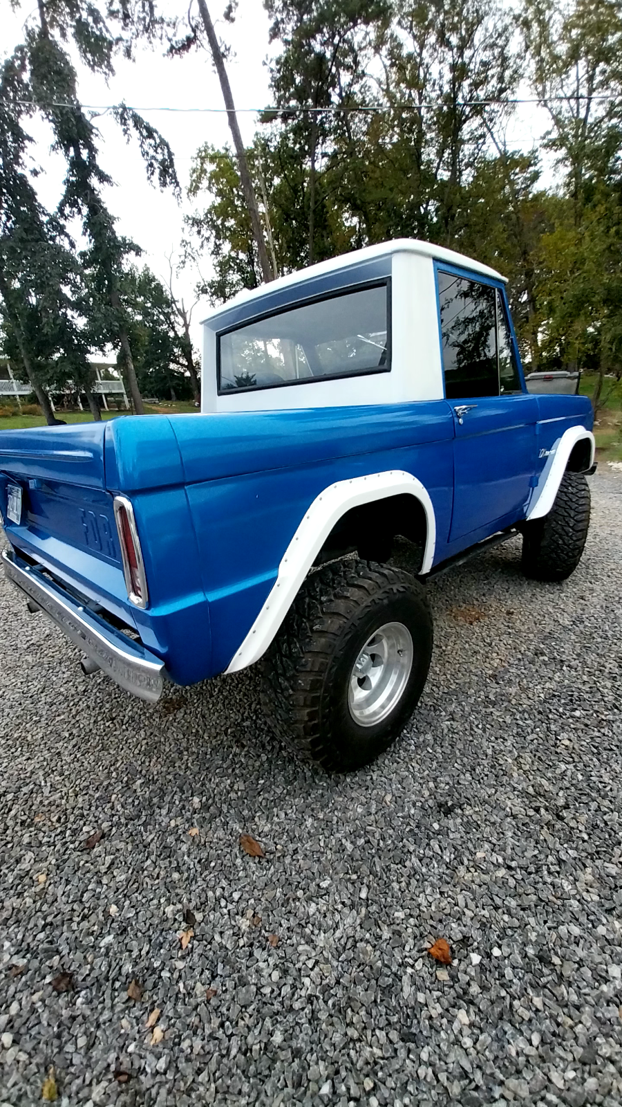 Ford-Bronco-1966-Blue-Black-80-4