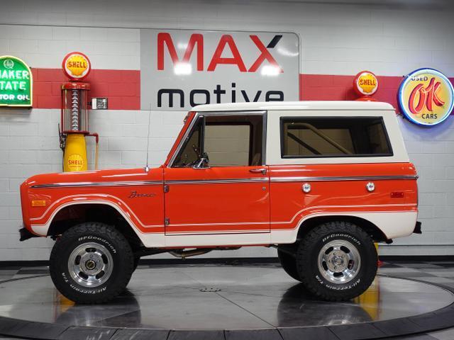 Ford-Bronco-1967-Orange-Black-187-5