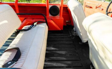 Ford-Bronco-1967-red-115872-11