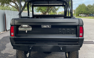 Ford-Bronco-1968-Black-NA-0-8