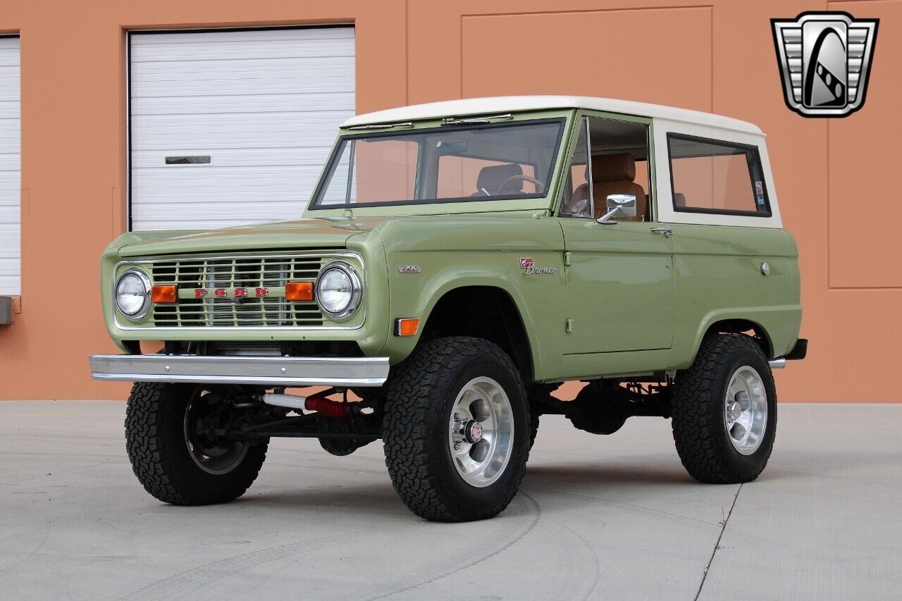 Ford-Bronco-1969-Gold-Black-613-2