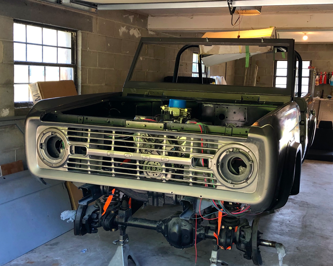 Ford-Bronco-1969-Gray-Black-0-8