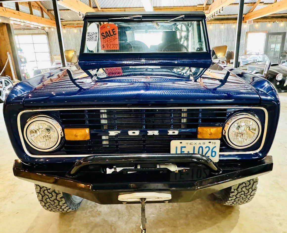 Ford-Bronco-1970-Blue-Black-1609-3