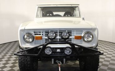 Ford-Bronco-1970-White-805-2