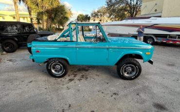 Ford-Bronco-1971-Blue-Ehite-2414-14