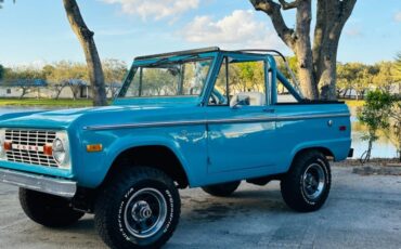 Ford-Bronco-1971-Blue-Ehite-2414-2