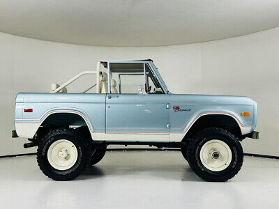 Ford-Bronco-1972-Blue-Tan-1006-2