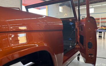 Ford-Bronco-1972-Metalic-Orange-Black-0-16