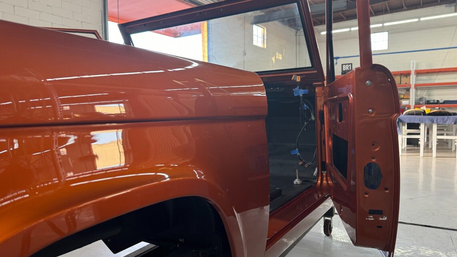 Ford-Bronco-1972-Metalic-Orange-Black-0-16