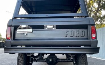 Ford-Bronco-1974-Black-NA-0-6